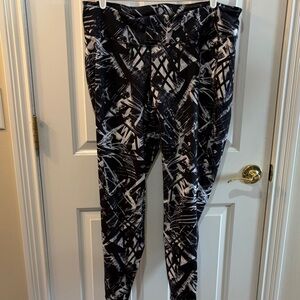 Old navy pattern leggings